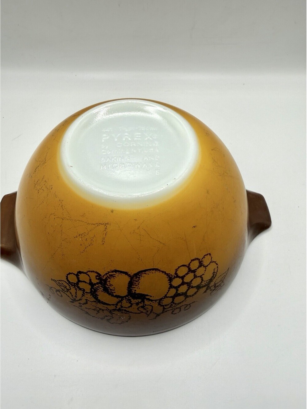 Vintage Pyrex Old Orchard Cinderella Nesting Mixing Bowl #441 1 1/2 pt. - Picture 7 of 8